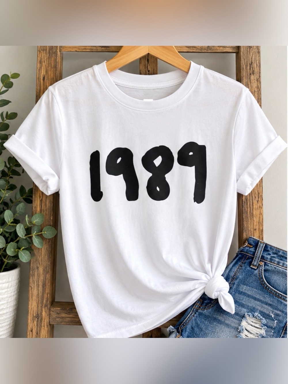 🤍 1989 Graphic T-Shirt – White – XS – New / taylor swift inspired